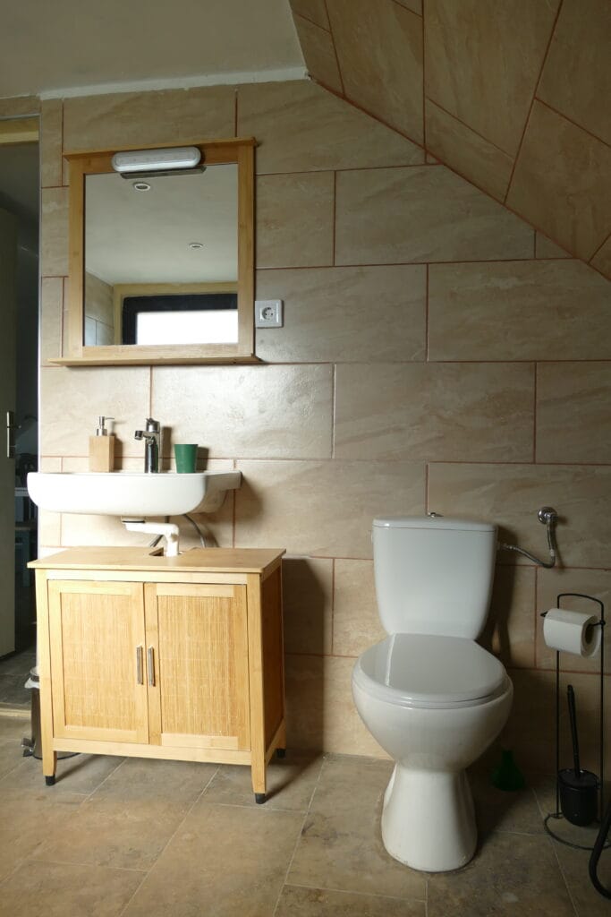 Wastafel en WC